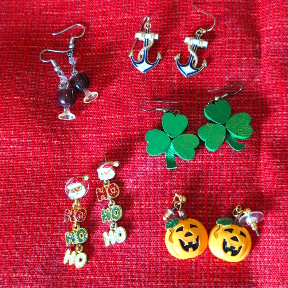 Set of 5 Holiday Themed Earrings